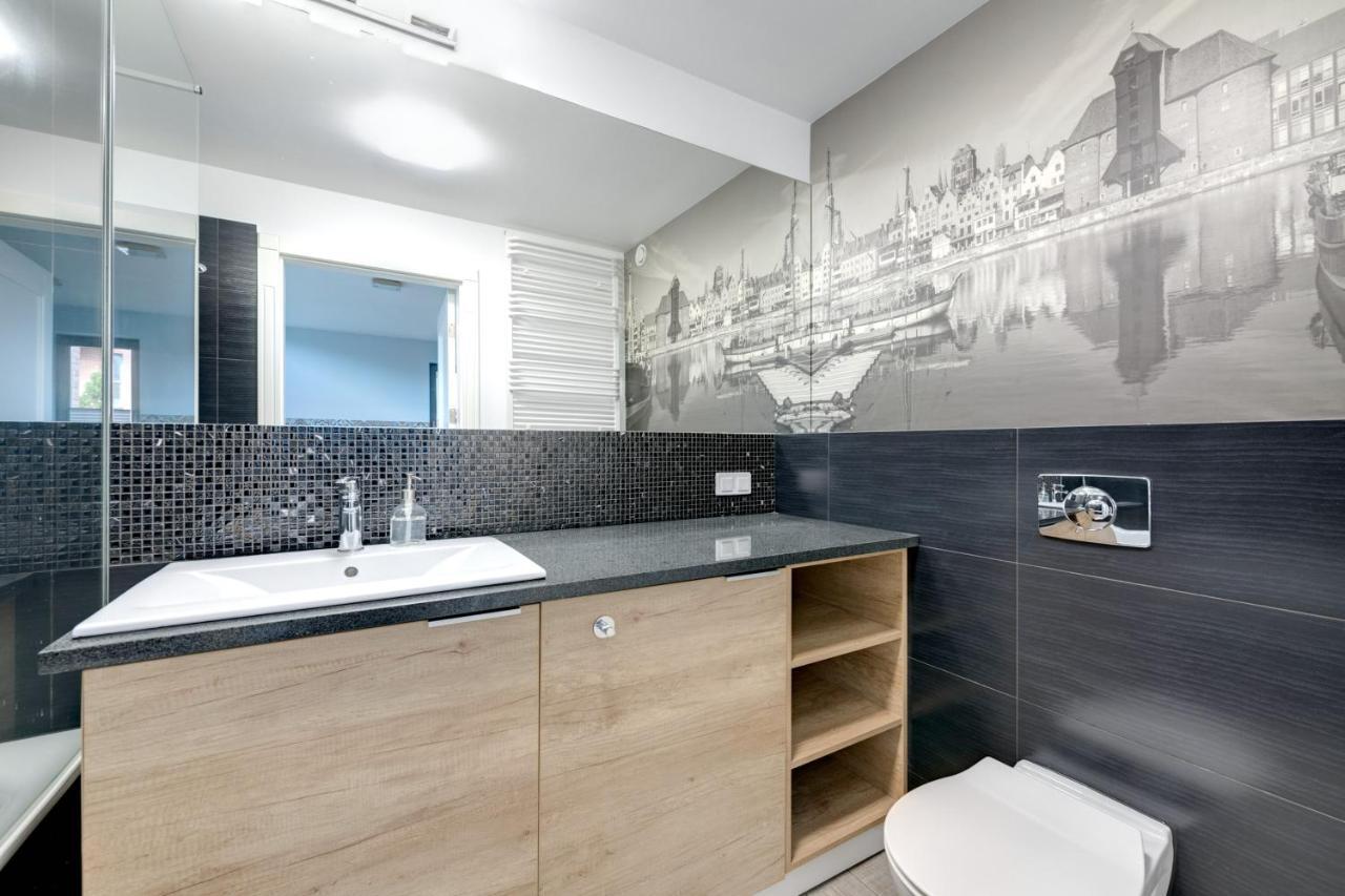 3 City Apartments - Waterlane Valhalla Гданск Екстериор снимка