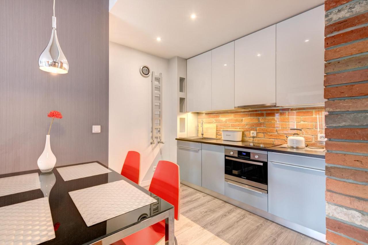 3 City Apartments - Waterlane Valhalla Гданск Екстериор снимка